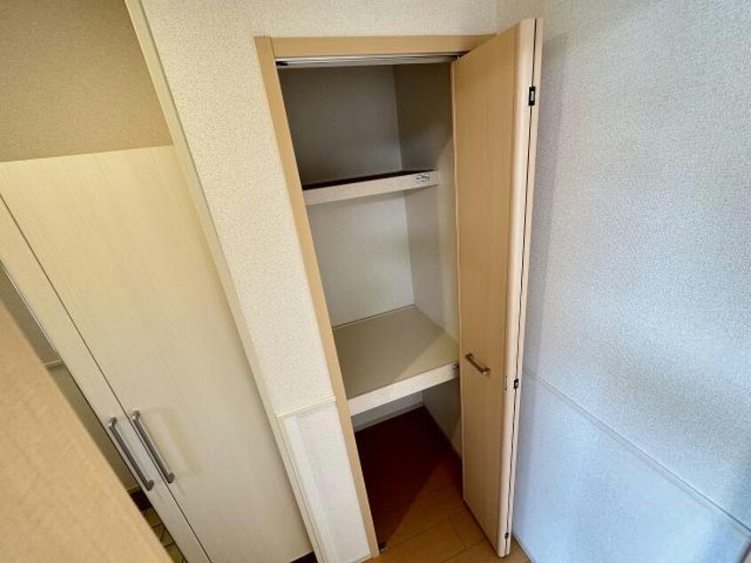  エルムプラシードA10号館