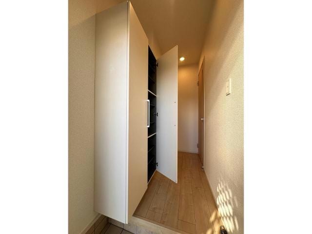  メゾン五稜郭1番館