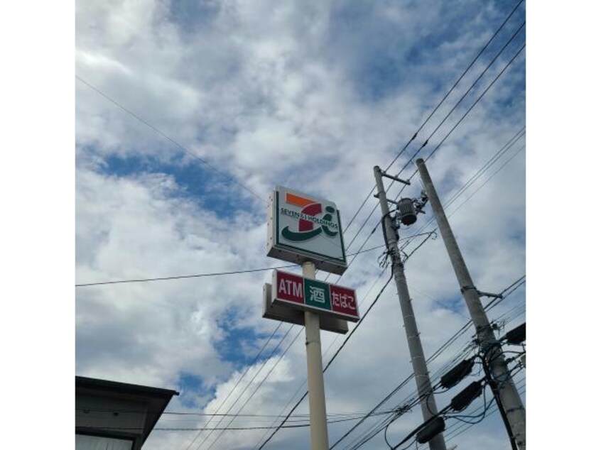 セブンイレブン函館人見町店(コンビニ)まで431m Terrace House