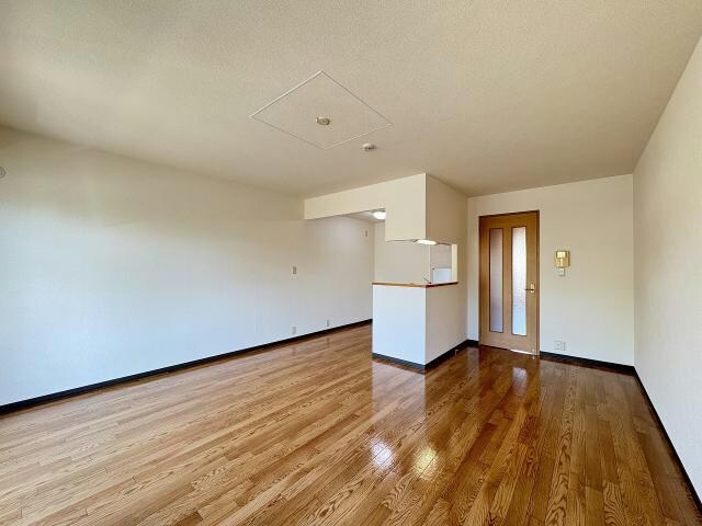  ジェルメ吉川町