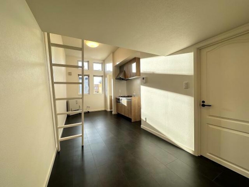  ラトゥール杉並