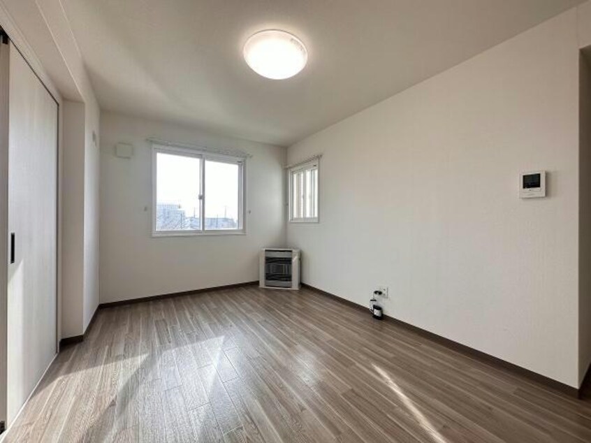  ソル・サリエンテ