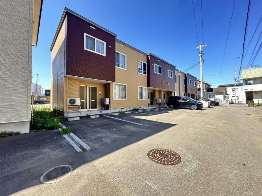  ウッディハウスKAMEDA　A