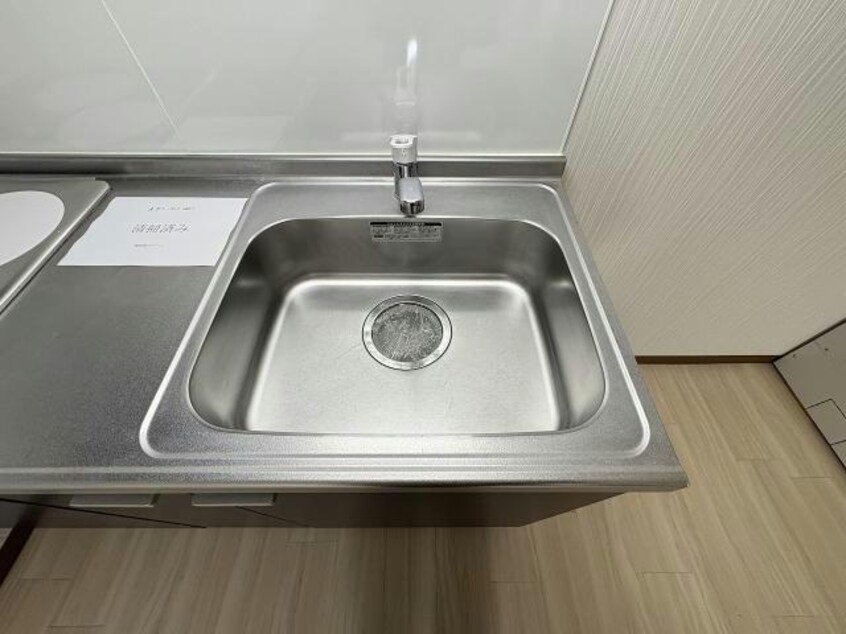  ウッディハウスKAMEDA　A