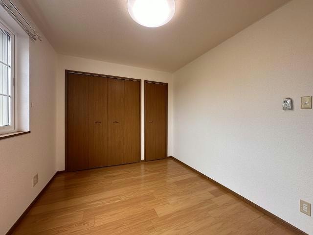  ベルクール石川2号館