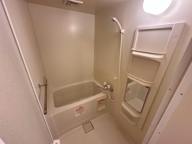  ベルクール石川2号館