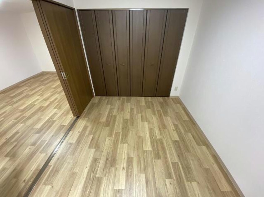  リベア的場