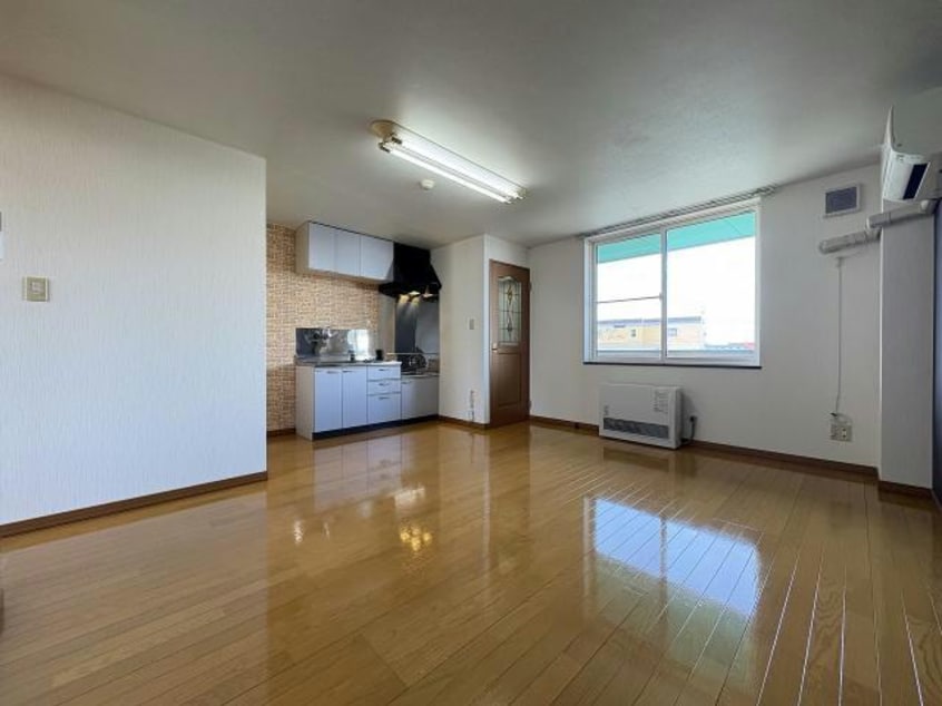  アーバンパレス425