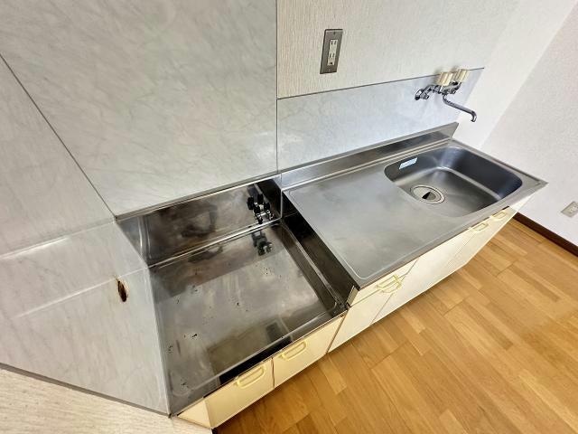  アーバンパレス214