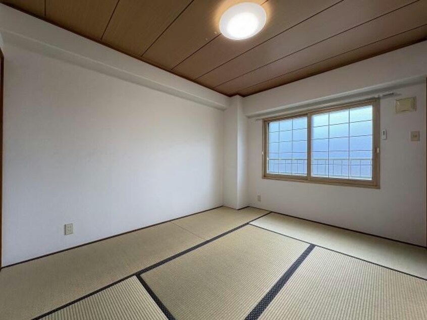  エムズミハラ