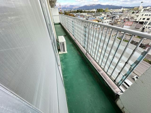  アーバン竹内