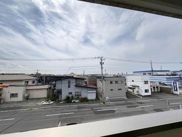  パティオ美原A