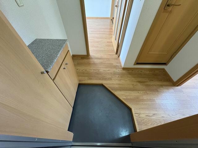  コウジィーコートⅡ