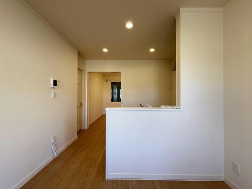  ラトゥール谷地頭