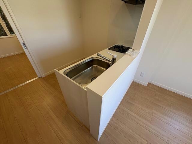  ラトゥール谷地頭