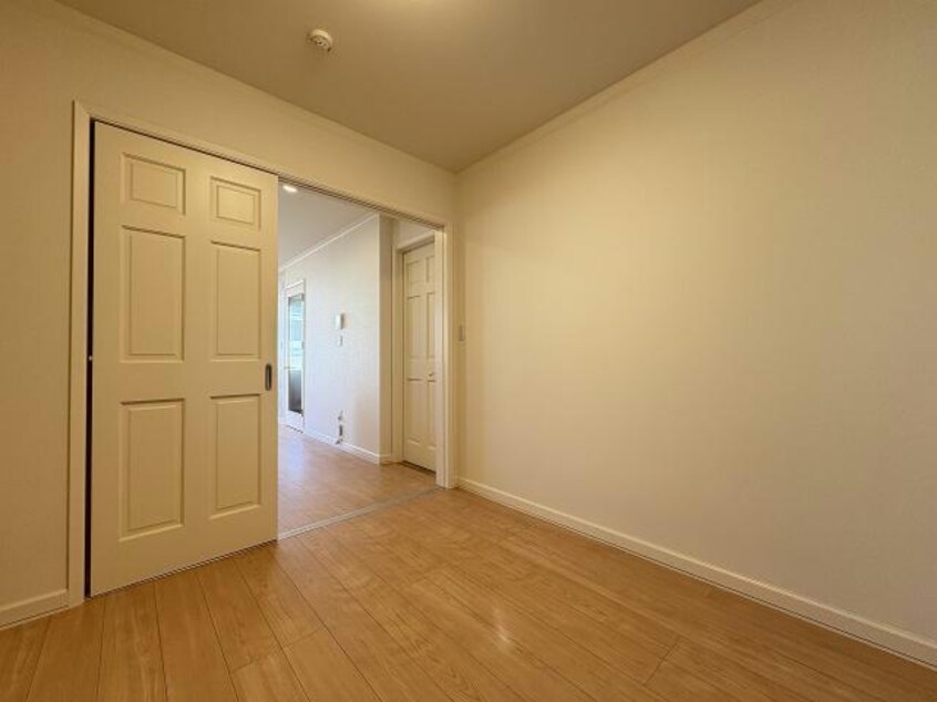  ラトゥール谷地頭