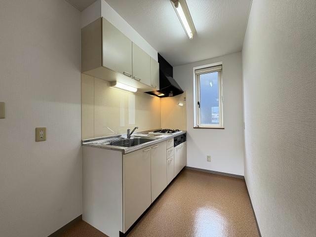  フォレストリーB館