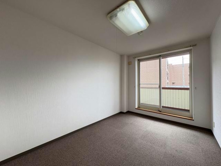  フォレストリーB館