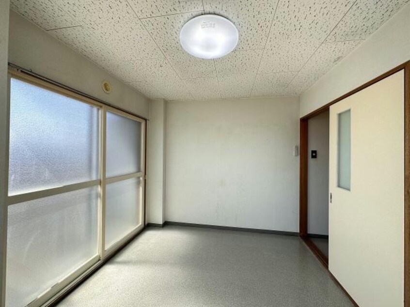  コートハウス的場