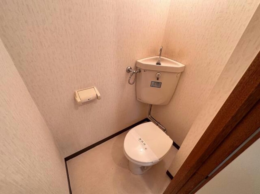  コートハウス的場