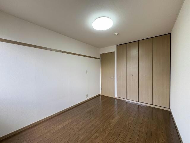  サンヴィラン美原B棟