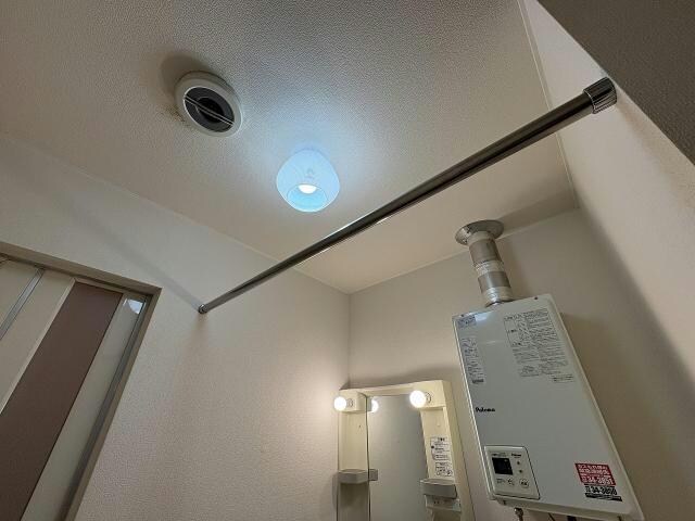  サンヴィラン美原B棟