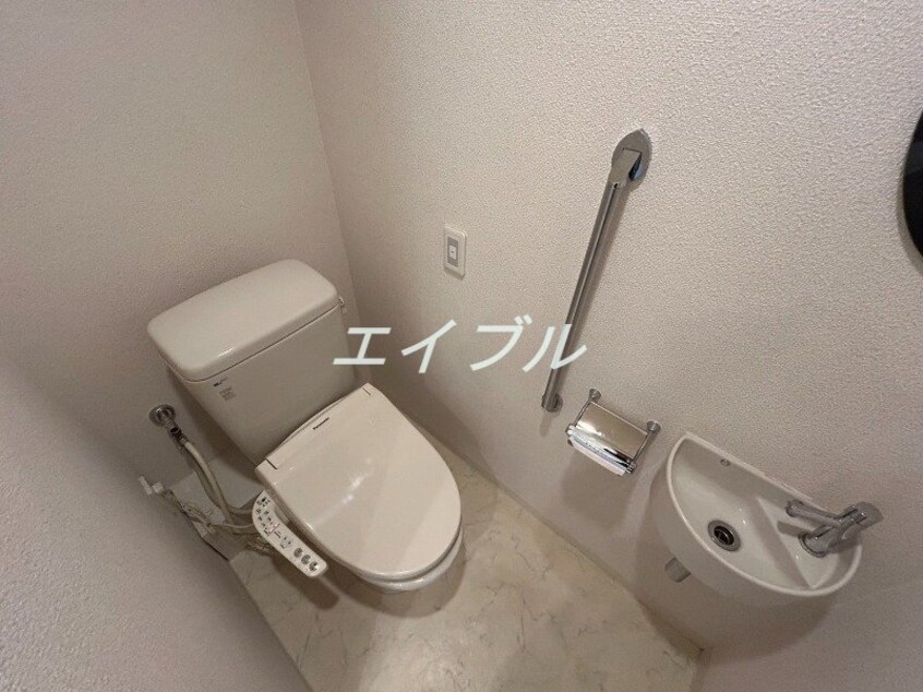  ルネッサなんばタワー