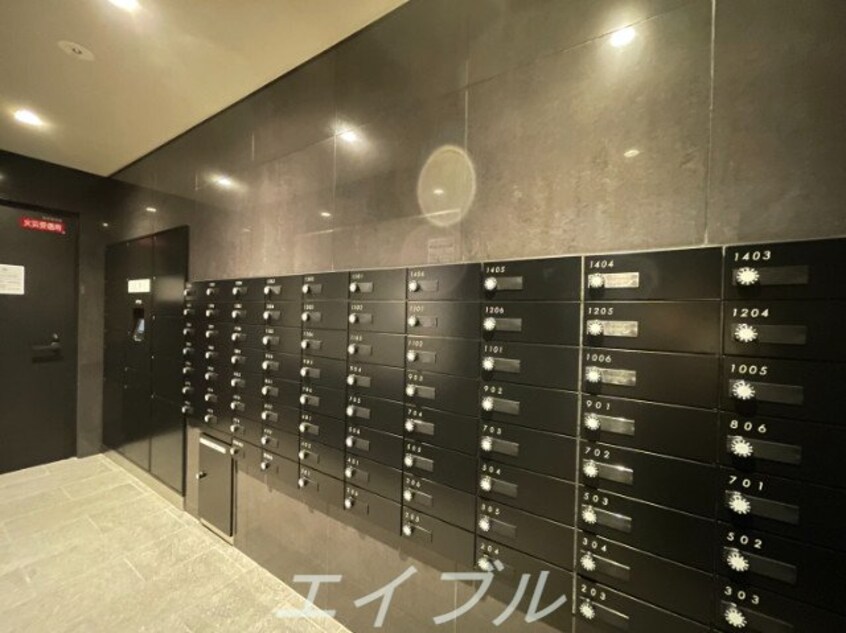  プレサンス立売堀ベルヴィル