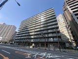 ファミール阿波座