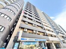 SERENiTE本町refletの外観