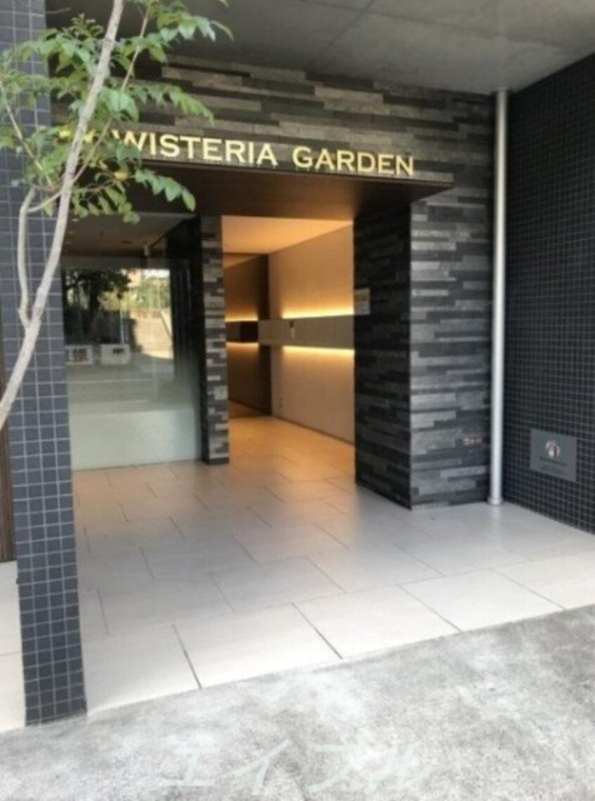  WISTERIA　GARDEN
