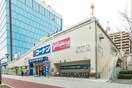 ホームセンターコーナン西本町店(電気量販店/ホームセンター)まで1012m ロッカベラアパートメント