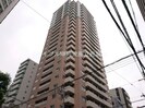 クロスレジデンス大阪新町の外観