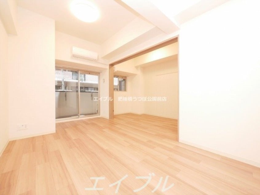  プレサンス阿波座駅前