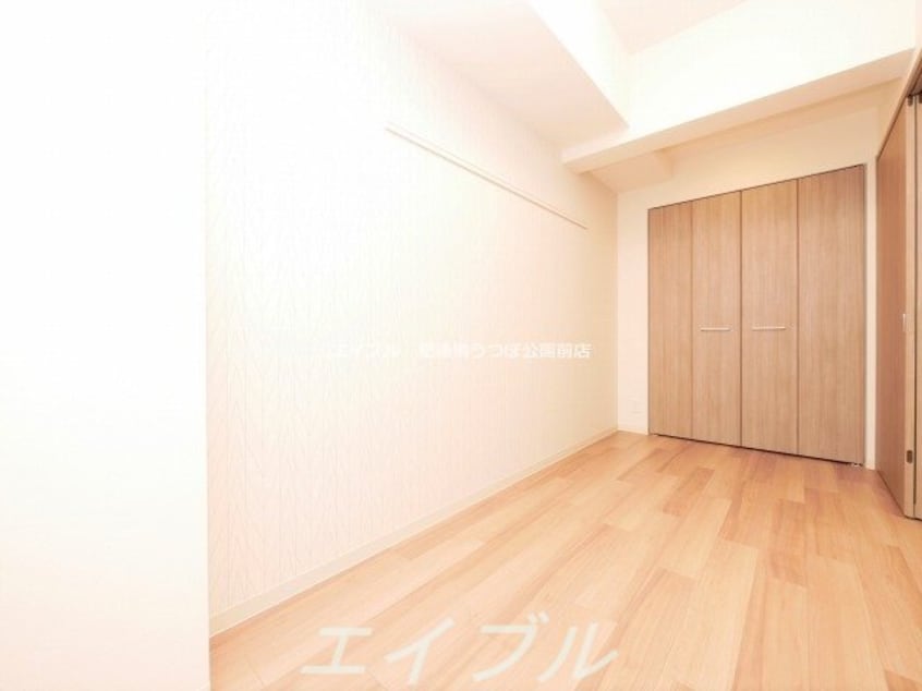  プレサンス阿波座駅前