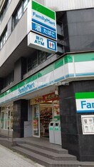 ファミリーマート西本町二丁目店(コンビニ)まで178m カーサ　セレーネ