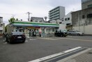 ファミリーマート 本田みなと通店(コンビニ)まで207m S-RESIDENCE阿波座WEST