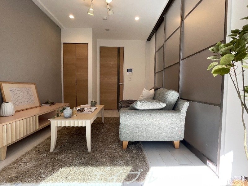  シーズンフラッツ靱本町