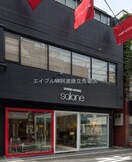 LIVING　HOUSE．salone(電気量販店/ホームセンター)まで218m RJRプレシア南堀江