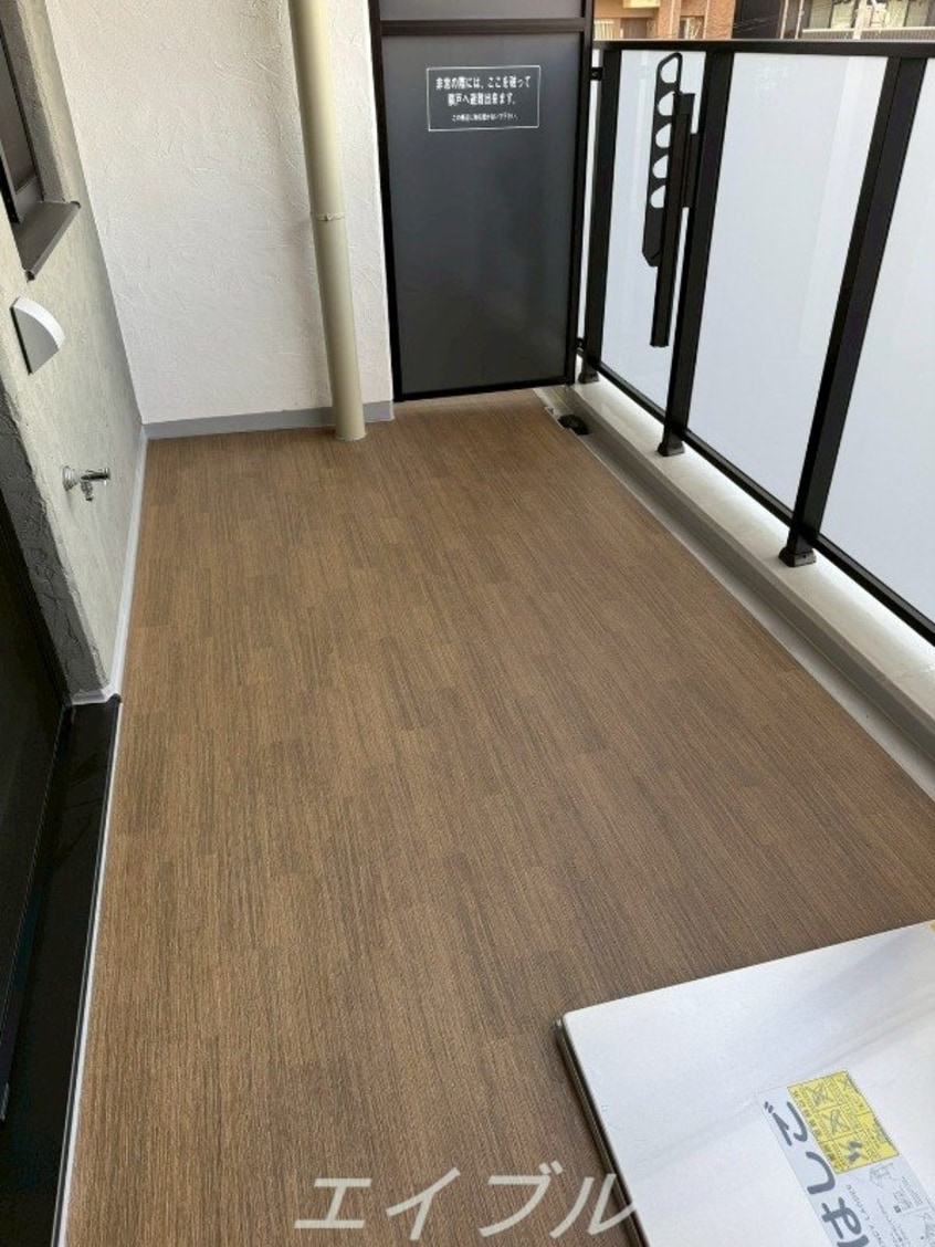  ブランニード塚本駅前