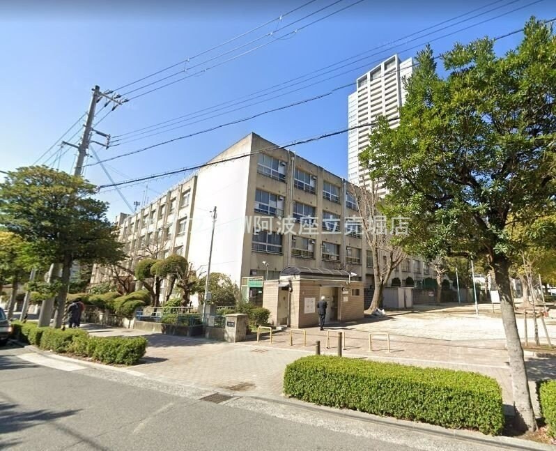 大阪市立日吉小学校(小学校)まで1897m アドバンス大阪セレーノ
