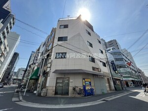 プチニード堀江通り