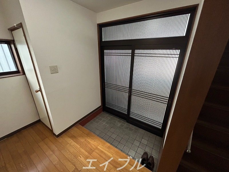  鶴見区安田3丁目貸家