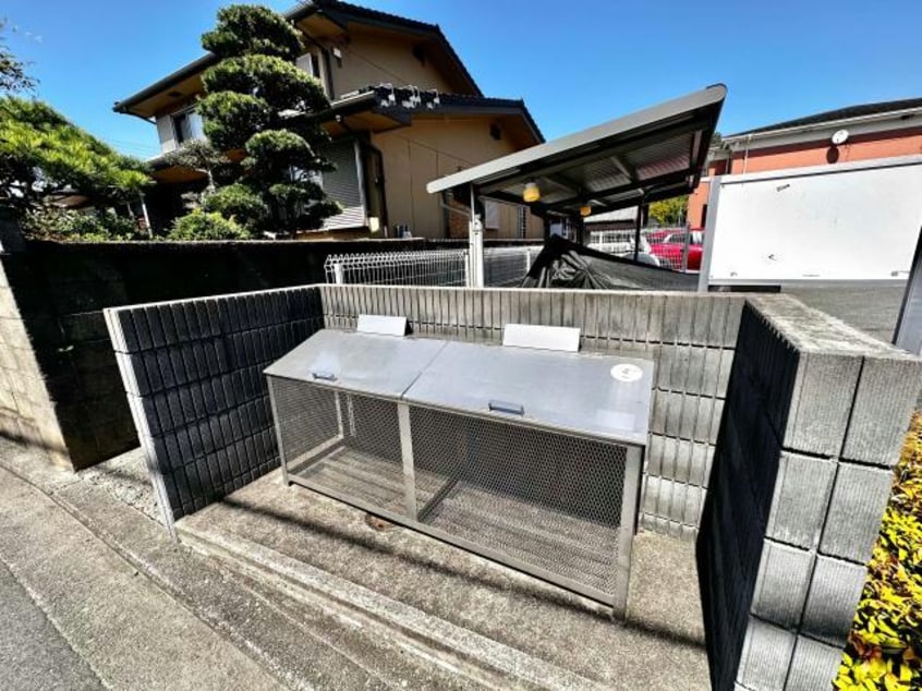 専用敷地内ごみ置き場 ピーチテラス