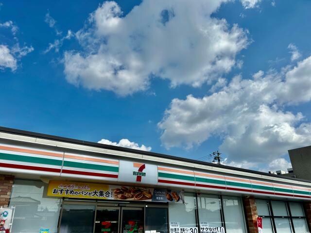 セブンイレブン姫路双葉町店(コンビニ)まで353m パティオ