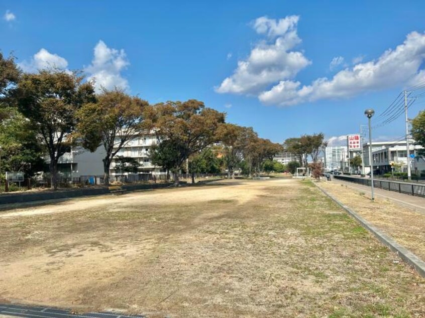 北条緑地(公園)まで810m フラッツ・アイ