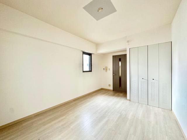  アルジャン・トゥｰル