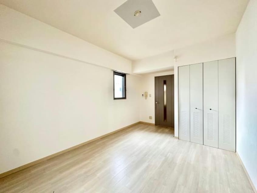  アルジャン・トゥｰル