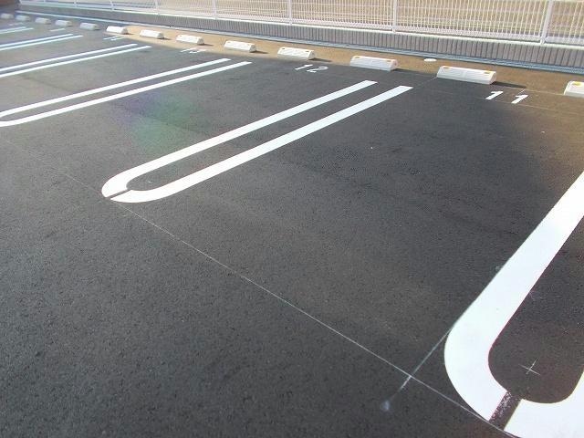  ラッキータウン辻井