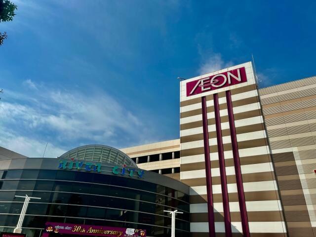 イオンモール姫路リバーシティー(ショッピングセンター/アウトレットモール)まで892m ラベンダー　ハイツ